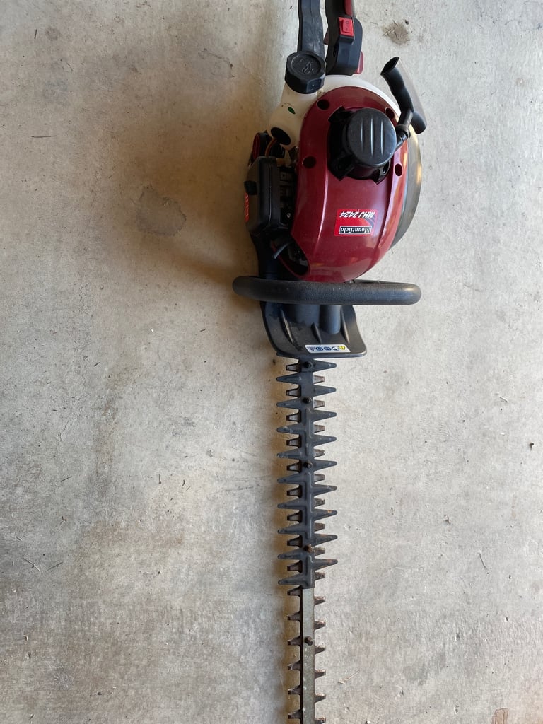 Mountfield hedge trimmer MHJ2424 (spares or repair)