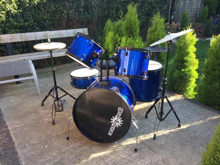 Gear 4 Music Drum Kit new electric blue 