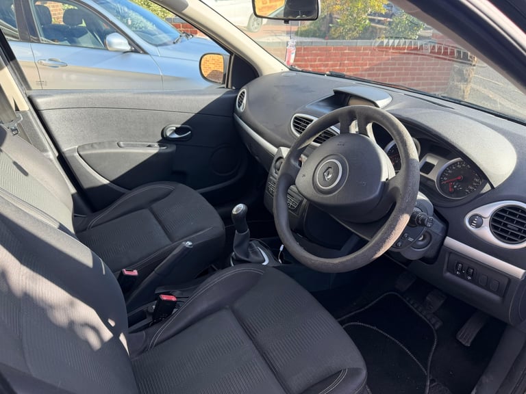 Renault, CLIO, Hatchback, 2011, Manual, 1149 (cc), 5 doors