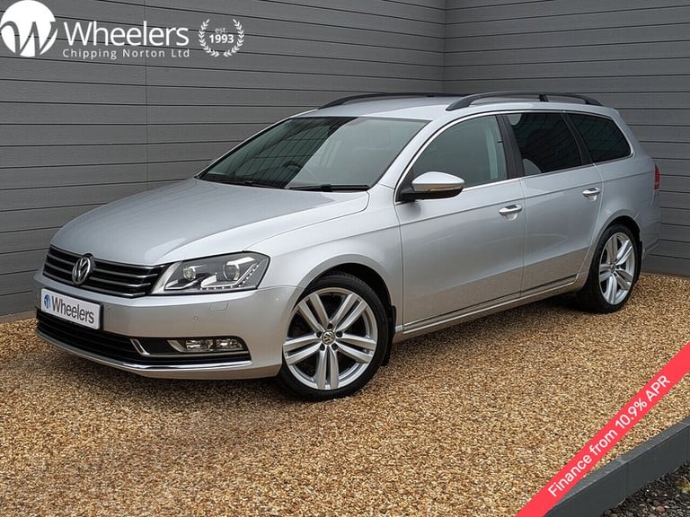 image for 2014 Volkswagen Passat 2.0 TDI Bluemotion Tech Executive Style 5dr DSG ESTATE DIESEL Automatic
