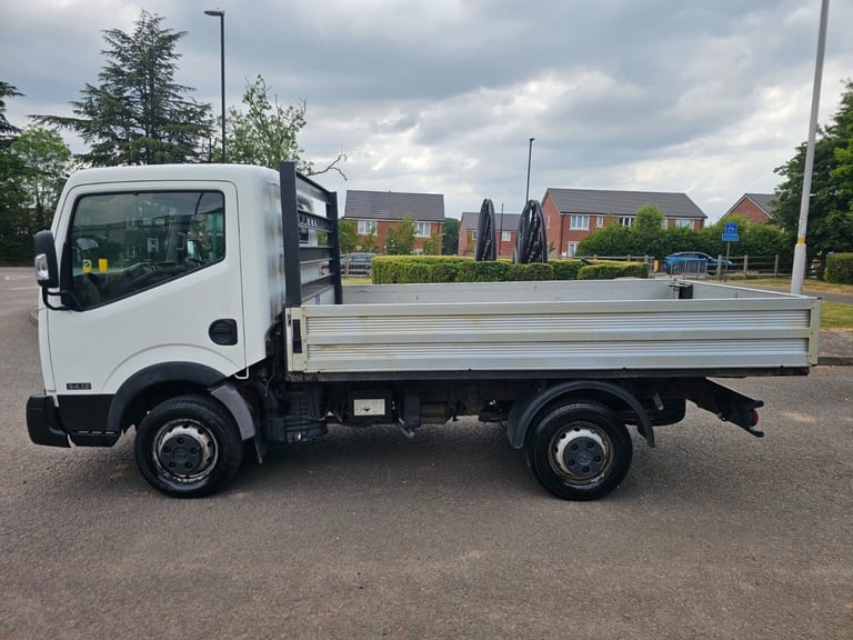 NISSAN NT400 CABSTAR 2.5 DCI 34.12 11 FT BED MOT 05/2026 NO VAT CLEAN TRUCK  