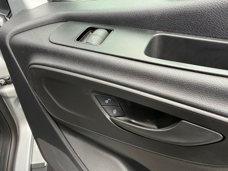 2022 Mercedes-Benz Sprinter 3.5t H2 Progressive Van PANEL VAN DIESEL Manual