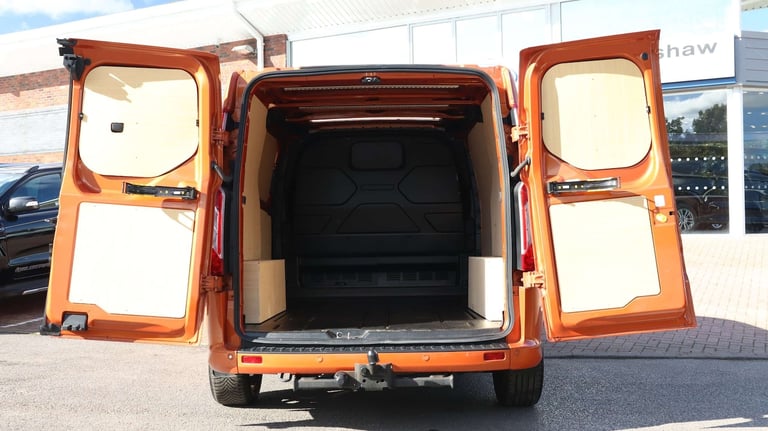 2022 Ford Transit Custom 2.0 EcoBlue 170ps Low Roof Sport Van Van Diesel Manual