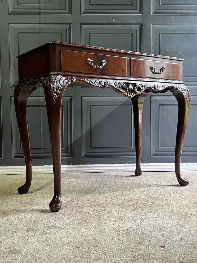 Antique STYLE  Mahogany Wood &  Leather Top  Console table / Writing Desk