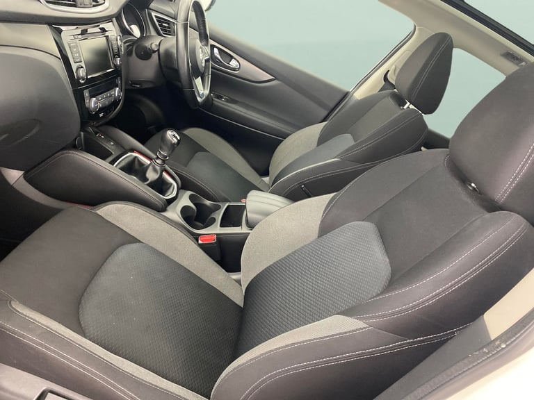 2019 Nissan Qashqai 1.5 dCi N-Connecta SUV 5dr Diesel Manual Euro 6 (s/s) (115 ps) - LANE DEPAR S...