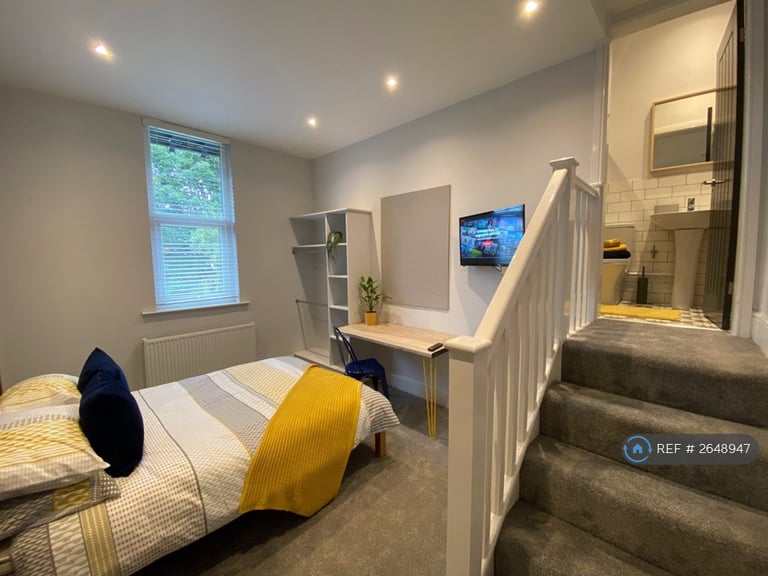 9 bedroom house in Brompton Avenue, Sefton Park, Liverpool, L17 (9 bed) (#2648947)