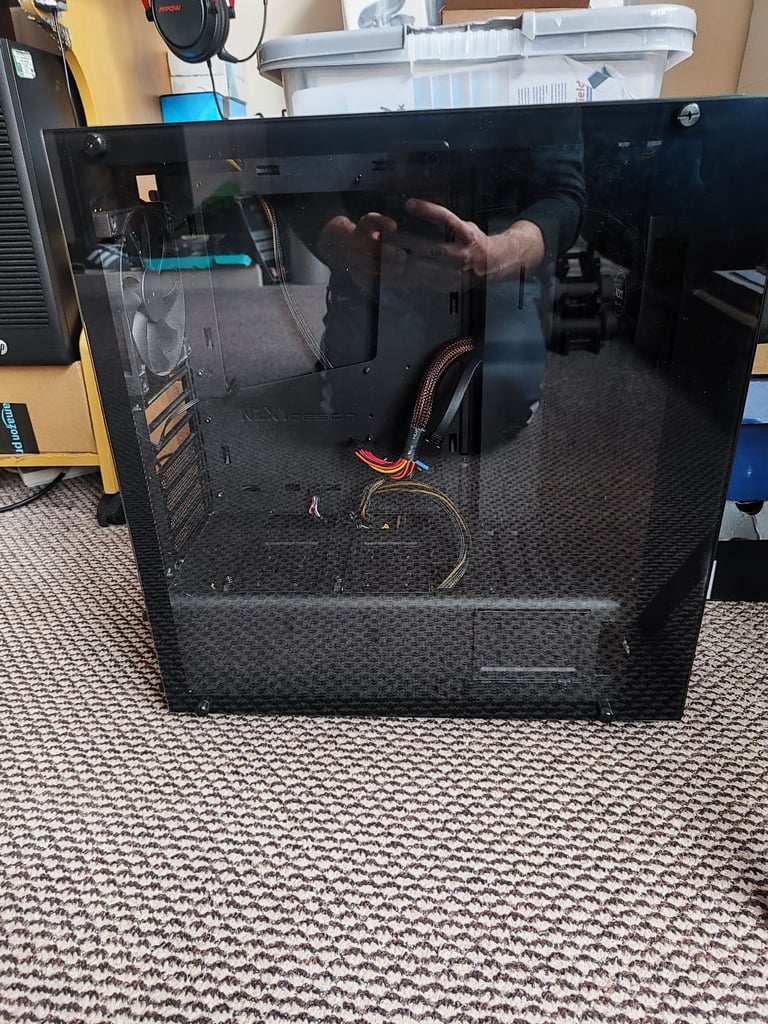 NZXT PC case+ 650w PSU