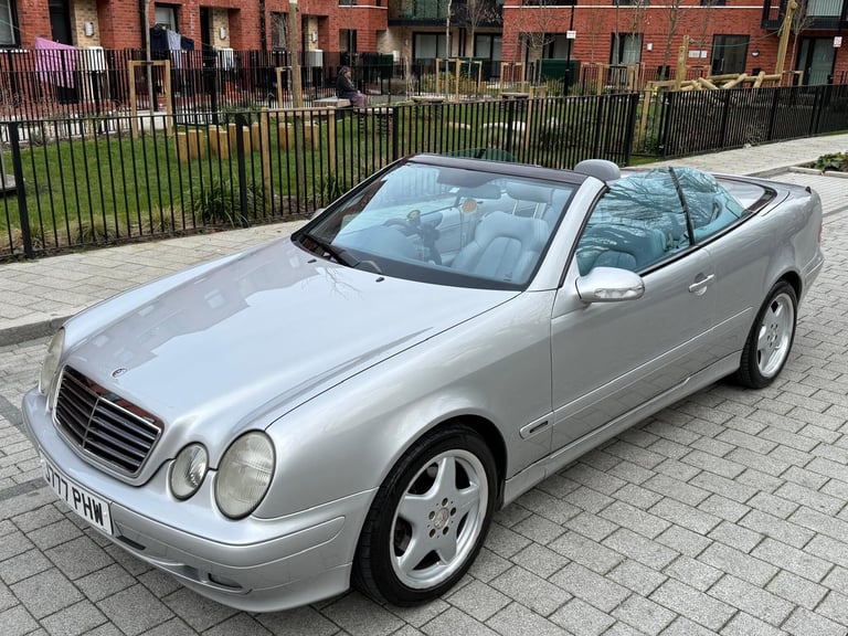 image for MERCEDES CLK320 AVANTGARDE LOW MILEAGE 