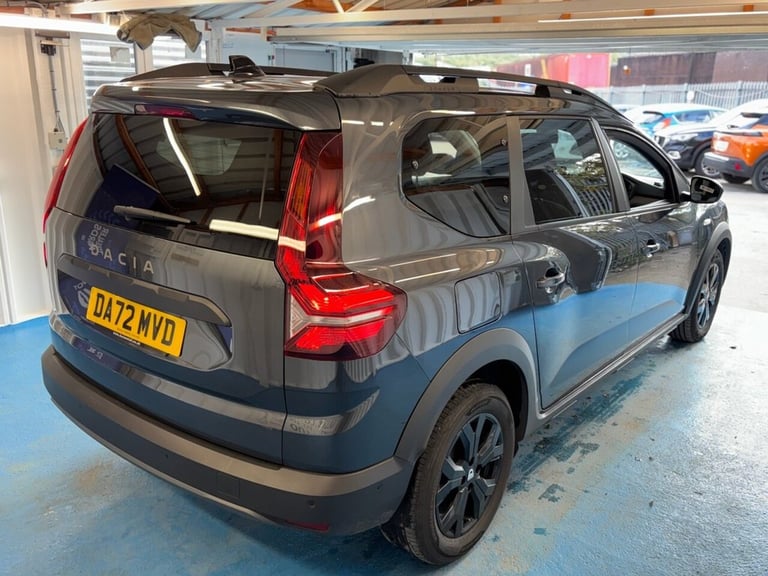 2022 72 DACIA JOGGER 1.0 TCE EXTREME SE MPV 5DR PETROL MANUAL EURO 6 (S/S) (110 