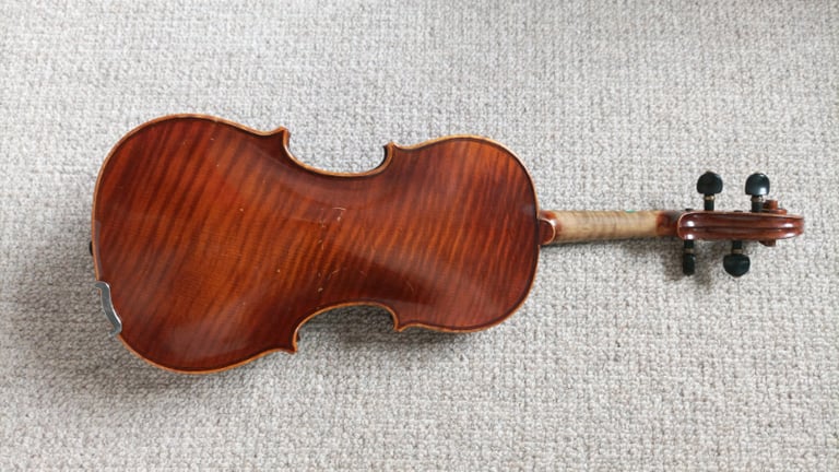 Classic violin