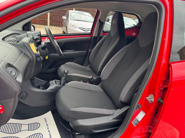 2016 Toyota AYGO 1.0 VVT-i X 5dr ULEZ  £20 Road Tax HATCHBACK Petrol Manual