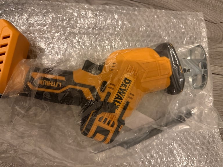 image for Dewalt Reciprocating saw 20v 
