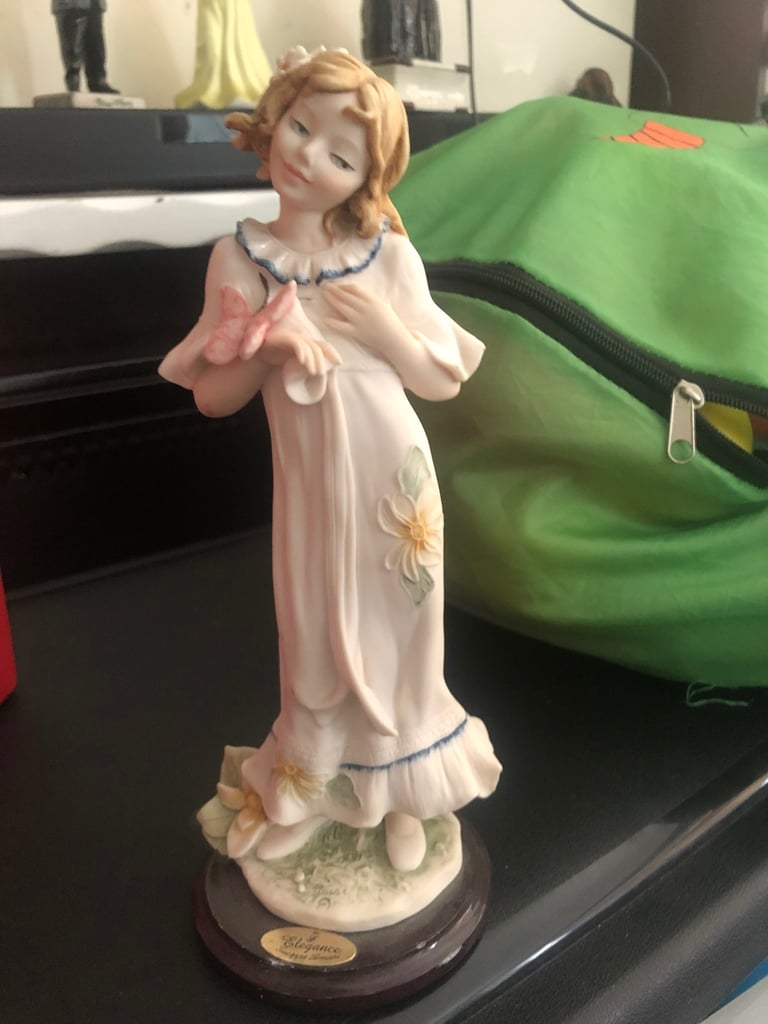 Large collection of vintage item -open on offers not free