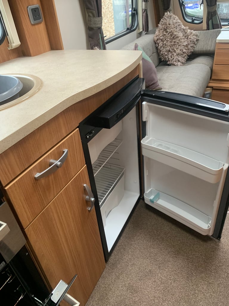 Swift Challenger Sport 586 - 6 Berth Caravan