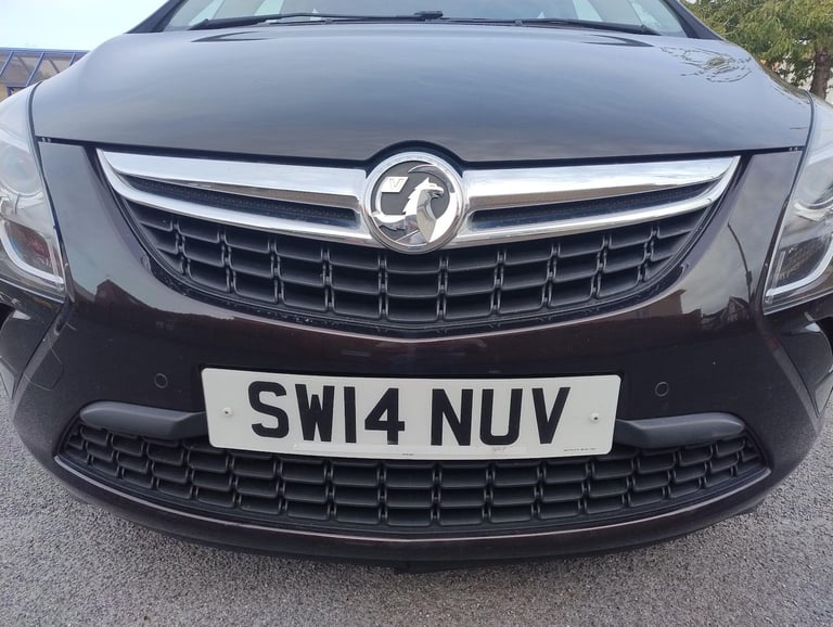2014 Vauxhall Zafira Tourer 2.0 CDTi Exclusiv Auto Euro 5 5dr MPV Diesel Automatic