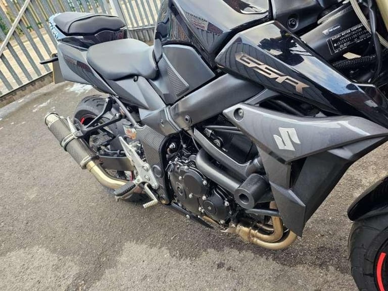 Suzuki GSR750 L1 '2011' HEATED GRIPS - CARBON SILENCER
