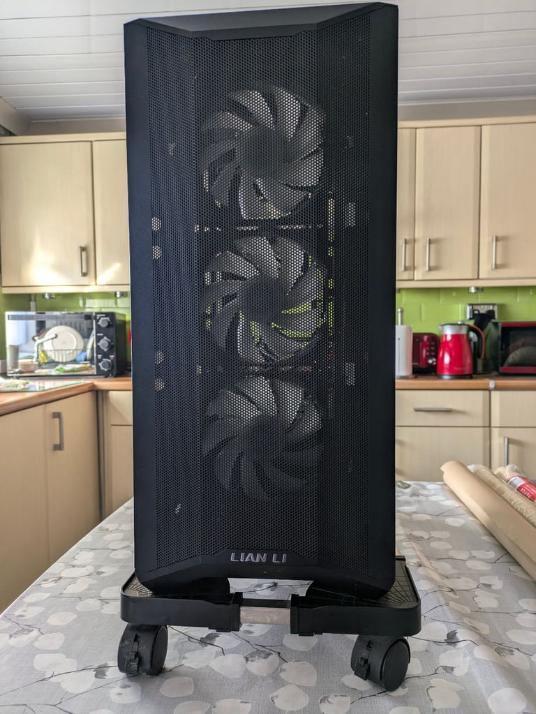 Lian Li Lancool iii rgb atx pc case