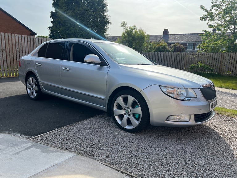 Skoda, SUPERB, Hatchback, 2009, Semi-Auto, 1968 (cc), 5 doors