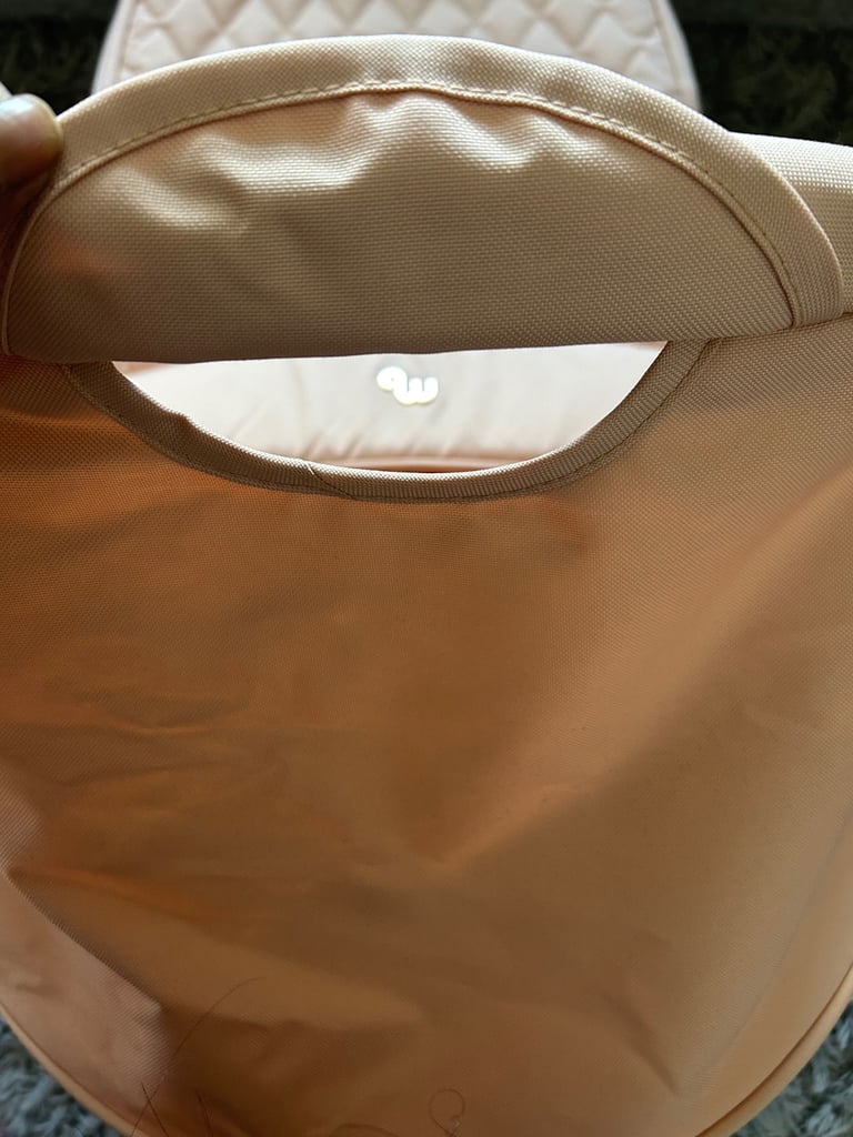 My Babiie MB200i Bassinet – Blush (Like New)