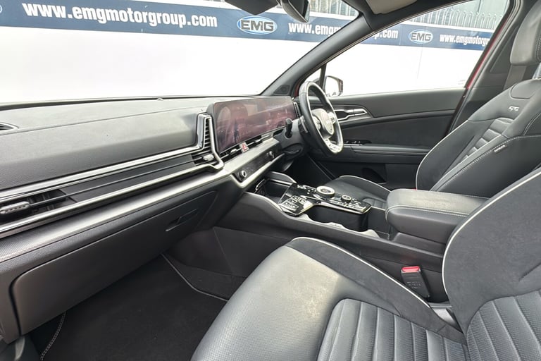  Kia Sportage 1.6 T Gdi 13.8kwh Gt Line S Suv 5dr Petrol Plug In Hybrid Auto