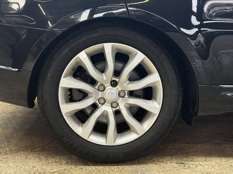 2015 Land Rover Range Rover Sport 3.0 SD V6 HSE SUV 5dr Diesel Auto 4WD Euro 6 (s/s) (306 ps) EST...