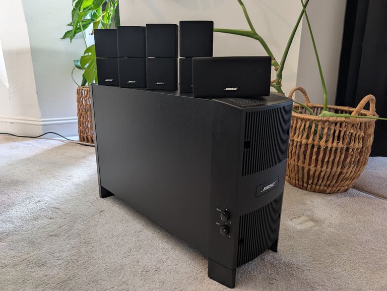 Bose Acoustimass 10 Home Theatre Audio System