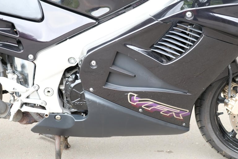 Honda VFR 750 Stunning UK bike, one owner, FSH, low mileage and ready to go!