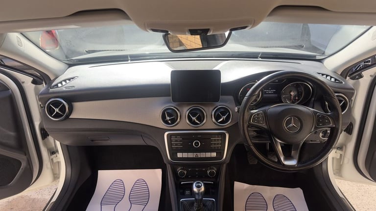 2018 Mercedes-Benz GLA 1.6 GLA180 Urban Edition SUV 5dr Petrol Manual Euro 6 (s/s) (122 ps) ESTAT...