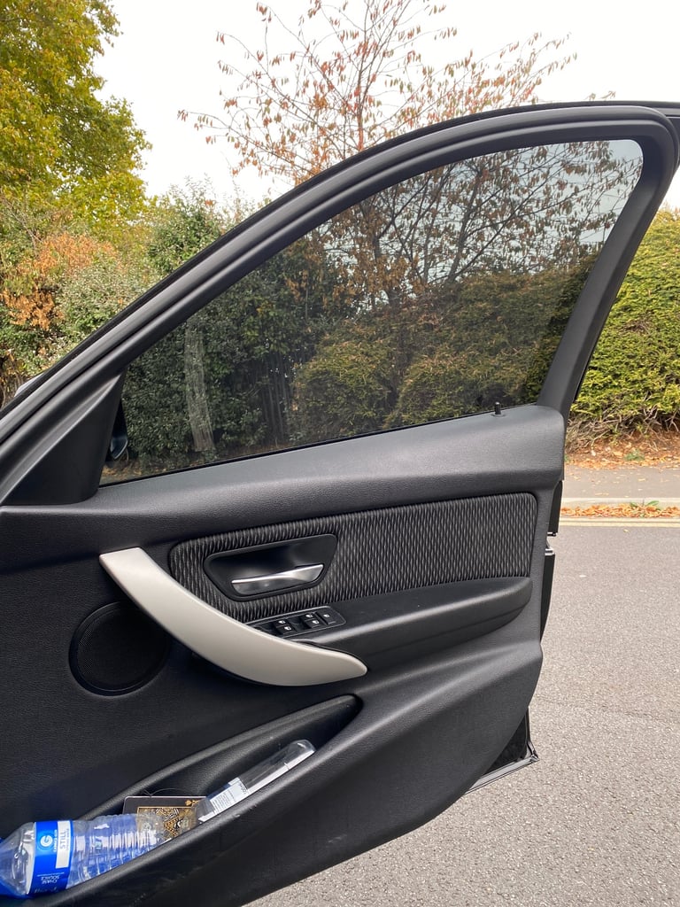 BMW, 3 SERIES, Saloon, 2013, Manual, 1598 (cc), 4 doors