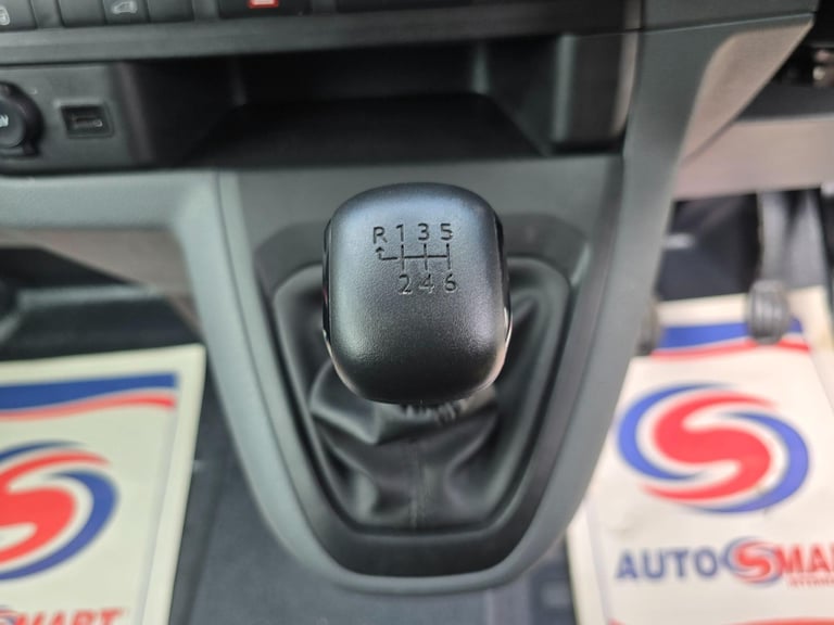 2022 Citroen Dispatch 1.5 BlueHDi 1000 Enterprise Pro M FWD 2 Euro 6 (s/s) 6dr PANEL VAN Diesel M...