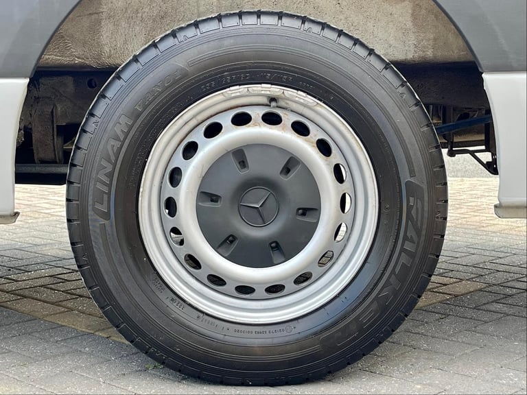 Mercedes-Benz Sprinter 314 CDI 140 L3H2 LWB HIGH ROOF RWD