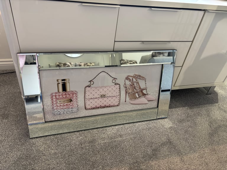 image for Valentino 3D Perfume Bottle Liquid Glitter Art Picture in Mirror frame