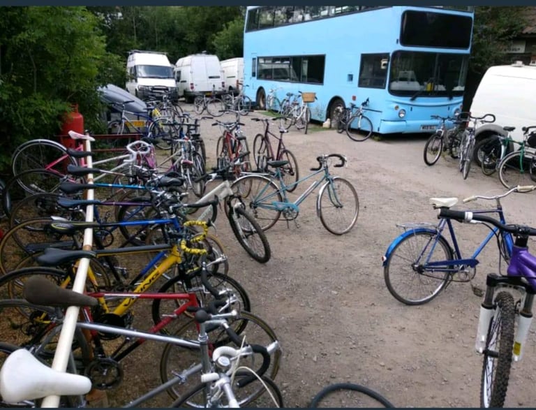 XL frame Raleigh custom flat bar road bike Bristol Upcycles 