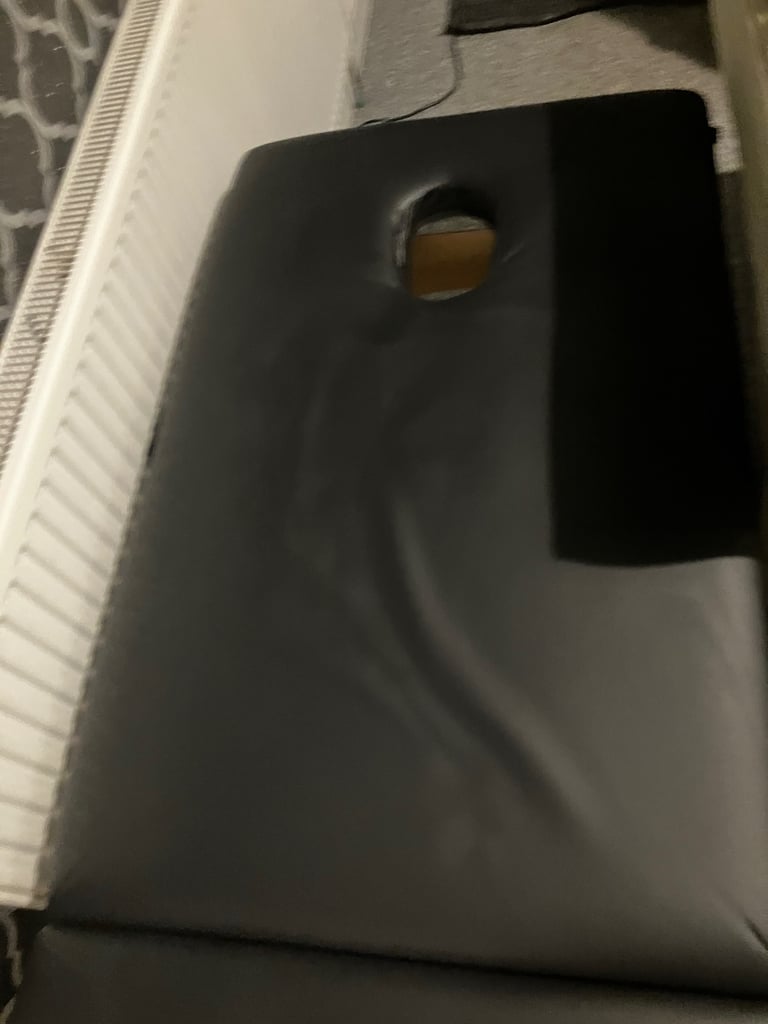 Massage bed / table like new can deliver for a small charge