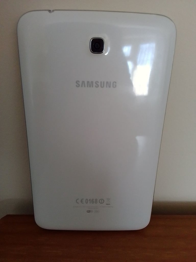 Samsung Galaxy Tab 3 , Model SM - T210