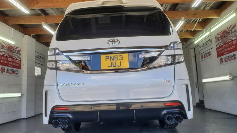 Toyota vellfire G S 2.4 auto fresh japanese import only 41k miles 2014 grade 4.5