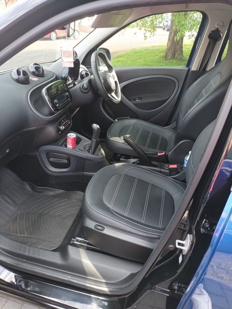 Smart, FORFOUR, Hatchback, 2016, Manual, 999 (cc), 5 doors