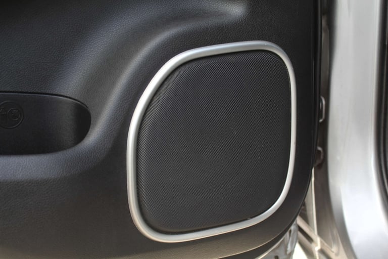 2017 Jeep Grand Cherokee 6.4 Grand Cherokee Hemi SRT8 Auto 4WD 5dr SUV Petrol Automatic