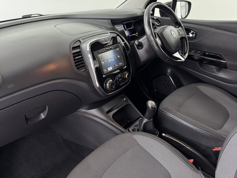 RENAULT CAPTUR 1.5 Dynamique Nav dCi 90 Black Manual Diesel 2015