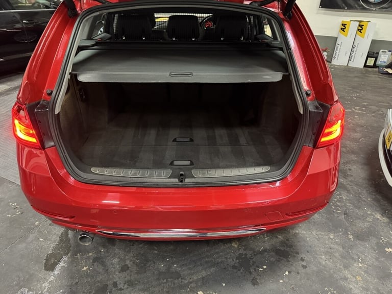 2012 BMW 3 Series 2.0 320D LUXURY TOURING 5DR Automatic Estate Diesel Automatic