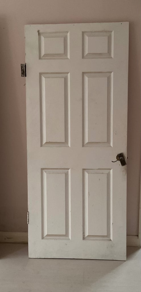 Door £20. Width: 33” Height: 76”