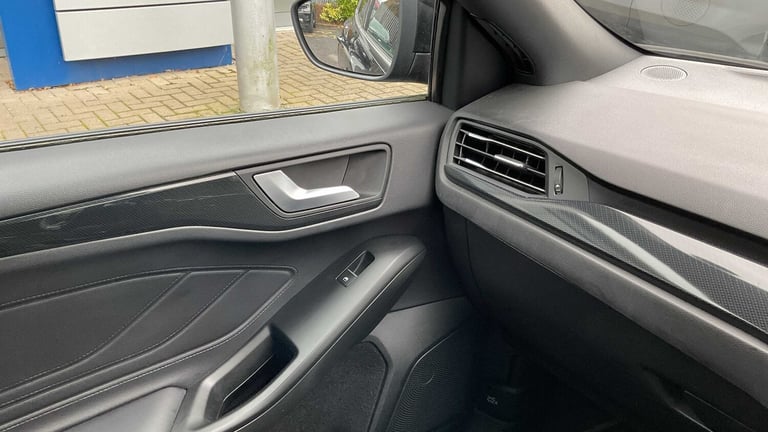 2023 Ford Focus 1.0 EcoBoost ST-Line Vignale 5dr HATCHBACK PETROL Manual