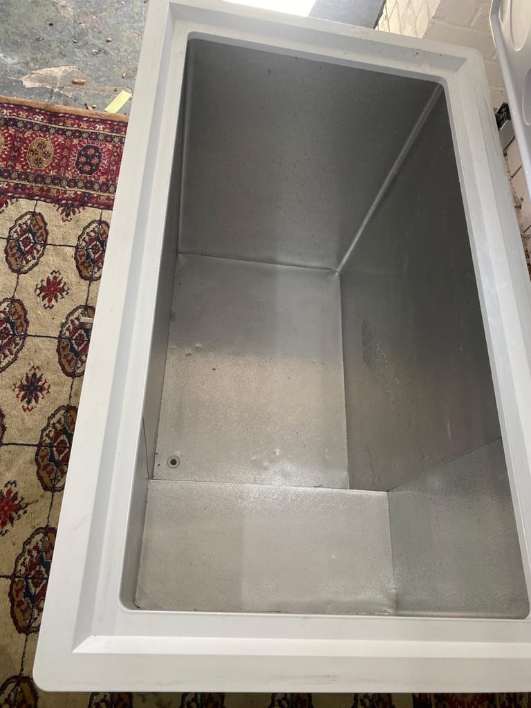 🚚Beautiful Haier 319L Chest  Freezer Frost Free Technology For Sale Works Excellent 