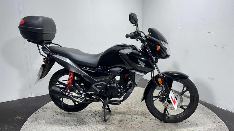 Honda CB 2022 VERY CLEAN LOW MILEAGE 2K 125CC COMMUTER LEARNER BIKE