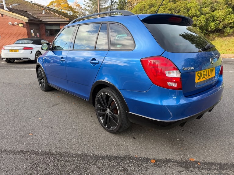 Skoda, FABIA, Estate, 2014, Manual, 1598 (cc), 5 doors
