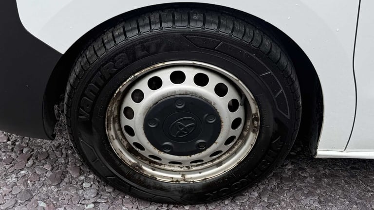  Toyota ProAce 1.5D 100 Active Van Van Diesel Manual