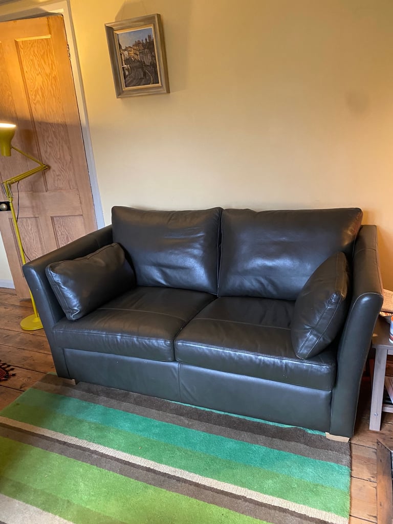 Multiyork ‘Diplomat’ Leather Sofa