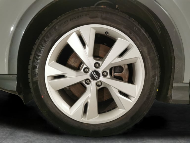 2021 Audi Q4 e-tron 40 S line SUV 5dr Electric Auto 82kWh (204 ps) - BLUETOOTH - CRUISE - SPEED S...