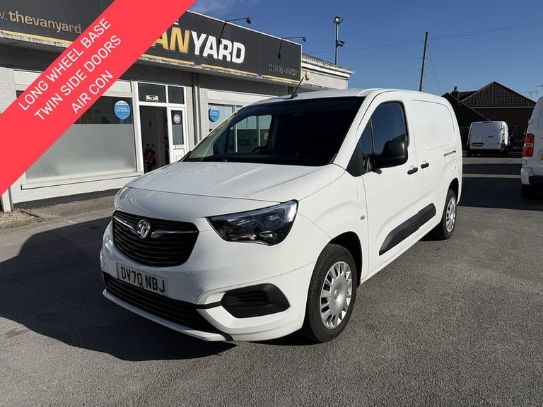 image for 2020 Vauxhall Combo 1.5 Turbo D 2300 Sportive AIR CON LWB Van 4dr Diesel Manual L2 H1 Euro 6 (s P...