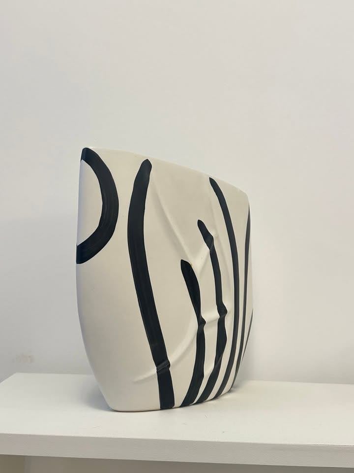 Ceramic Reed Vase – Black & White Striped Design